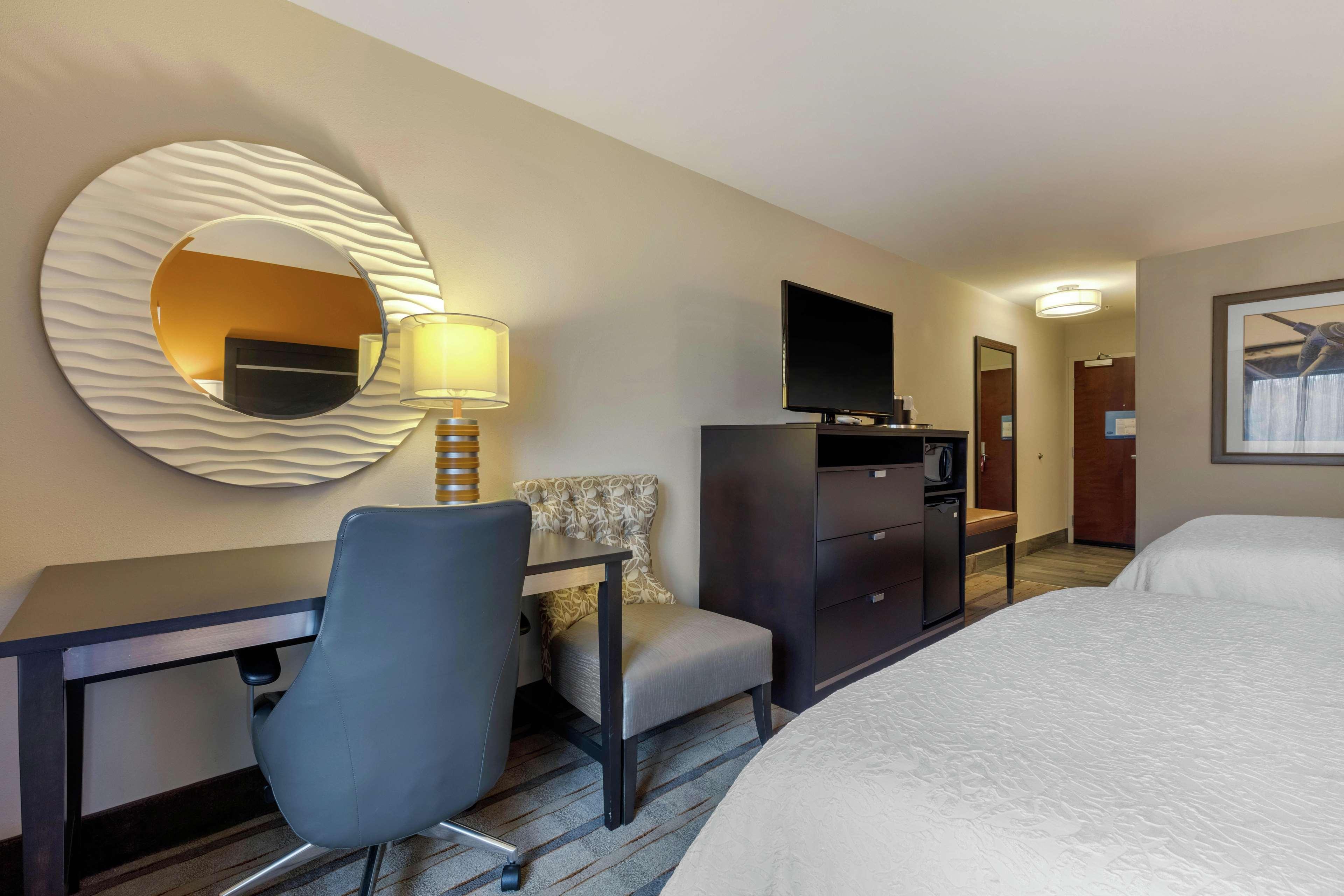 Hampton Inn And Suites Columbus, Ms Zewnętrze zdjęcie