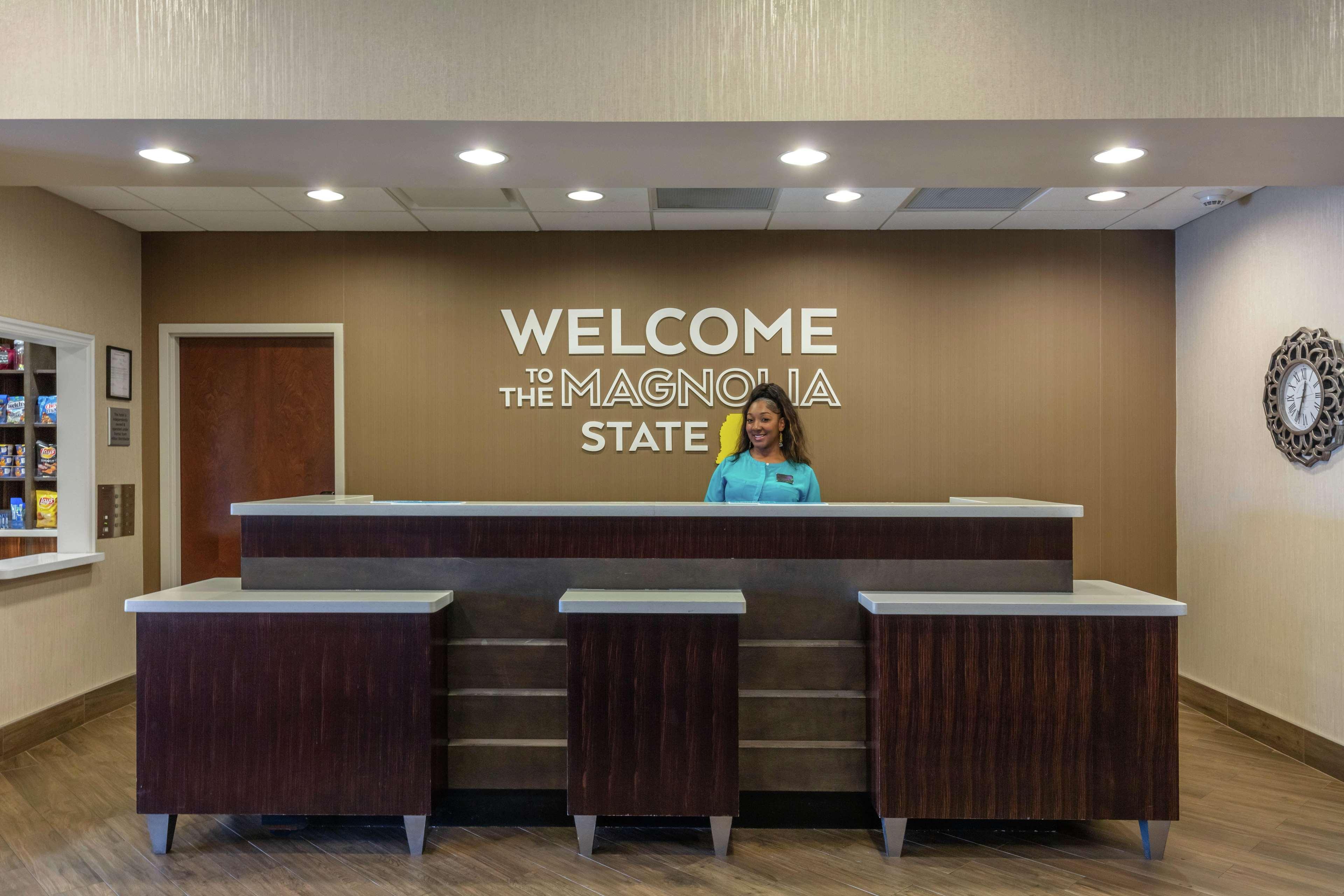 Hampton Inn And Suites Columbus, Ms Zewnętrze zdjęcie