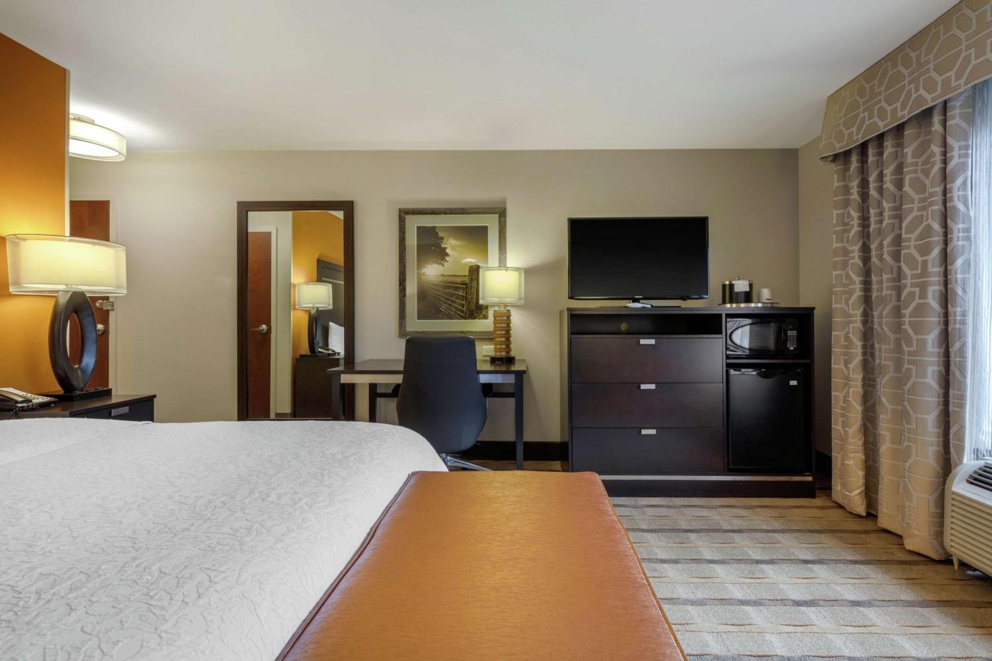 Hampton Inn And Suites Columbus, Ms Zewnętrze zdjęcie
